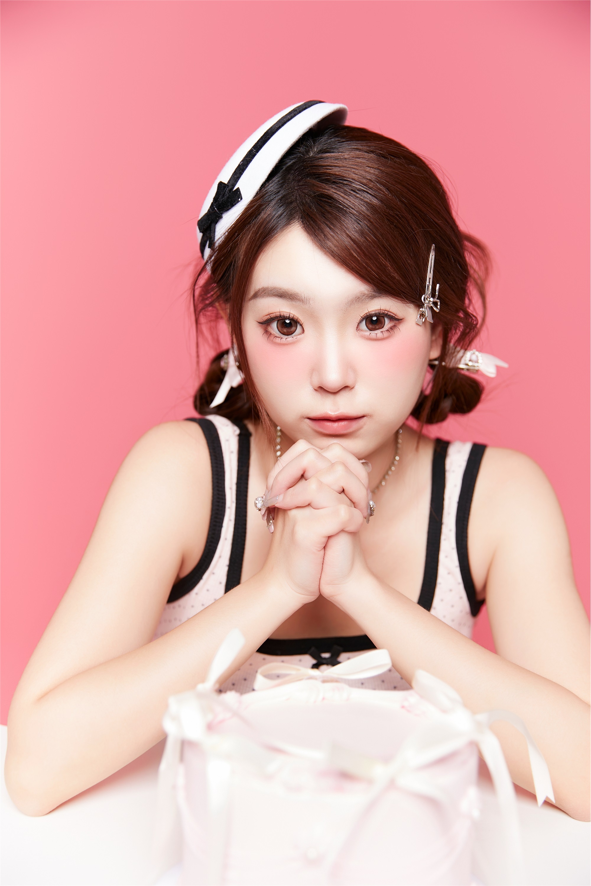 YITUYU艺图语 2025.01.07 粉色甜妹肖像 CARLEE是77呀